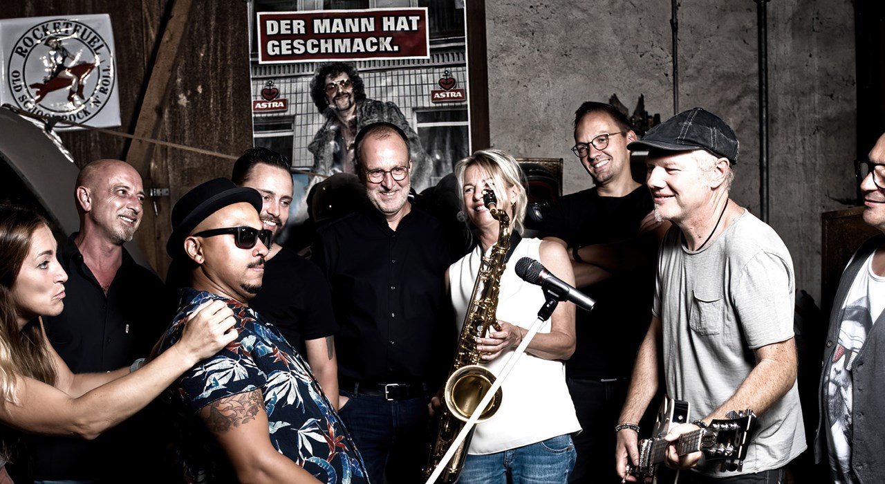 Querbeat: „Bruise Brassers“