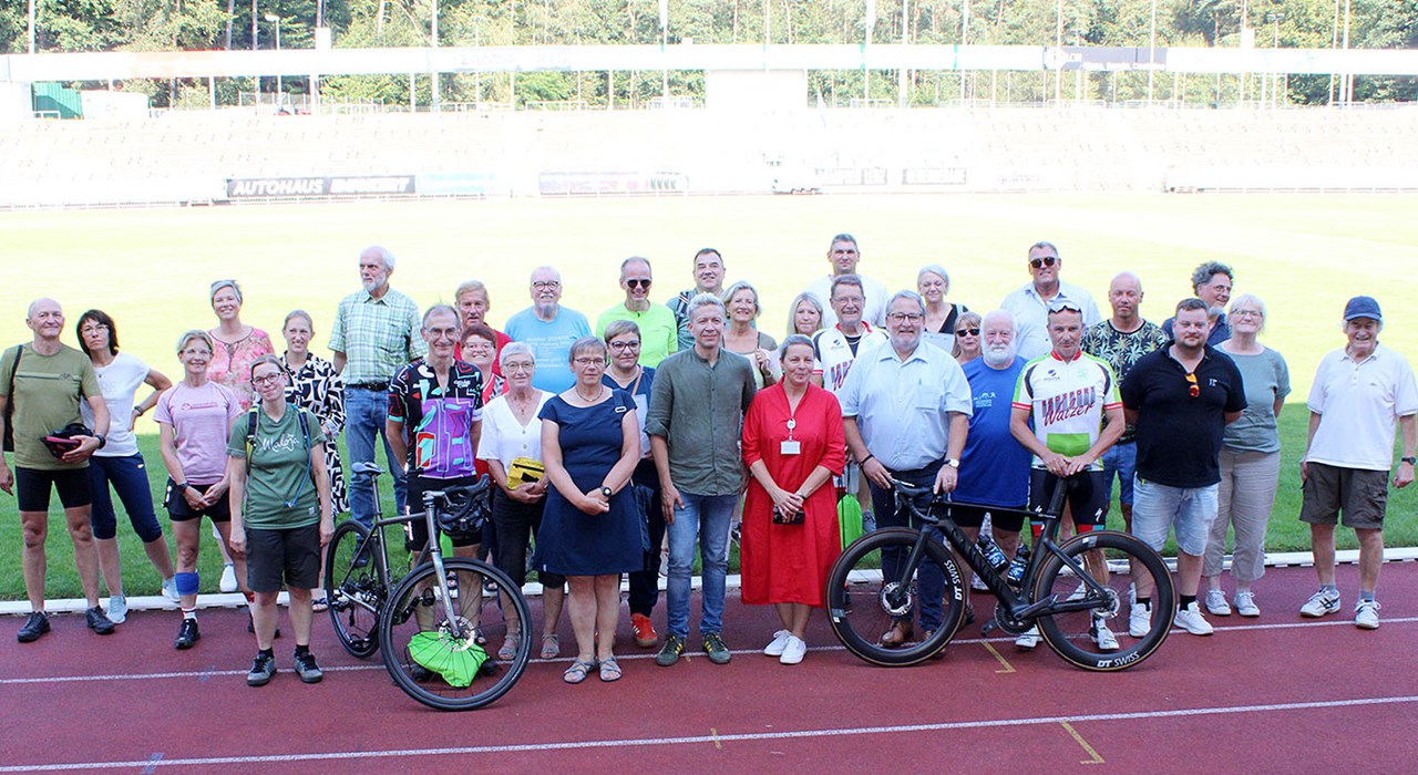 24 09 06 Feierlicher Abschluss Des Stadtradelns Im Waldstadion