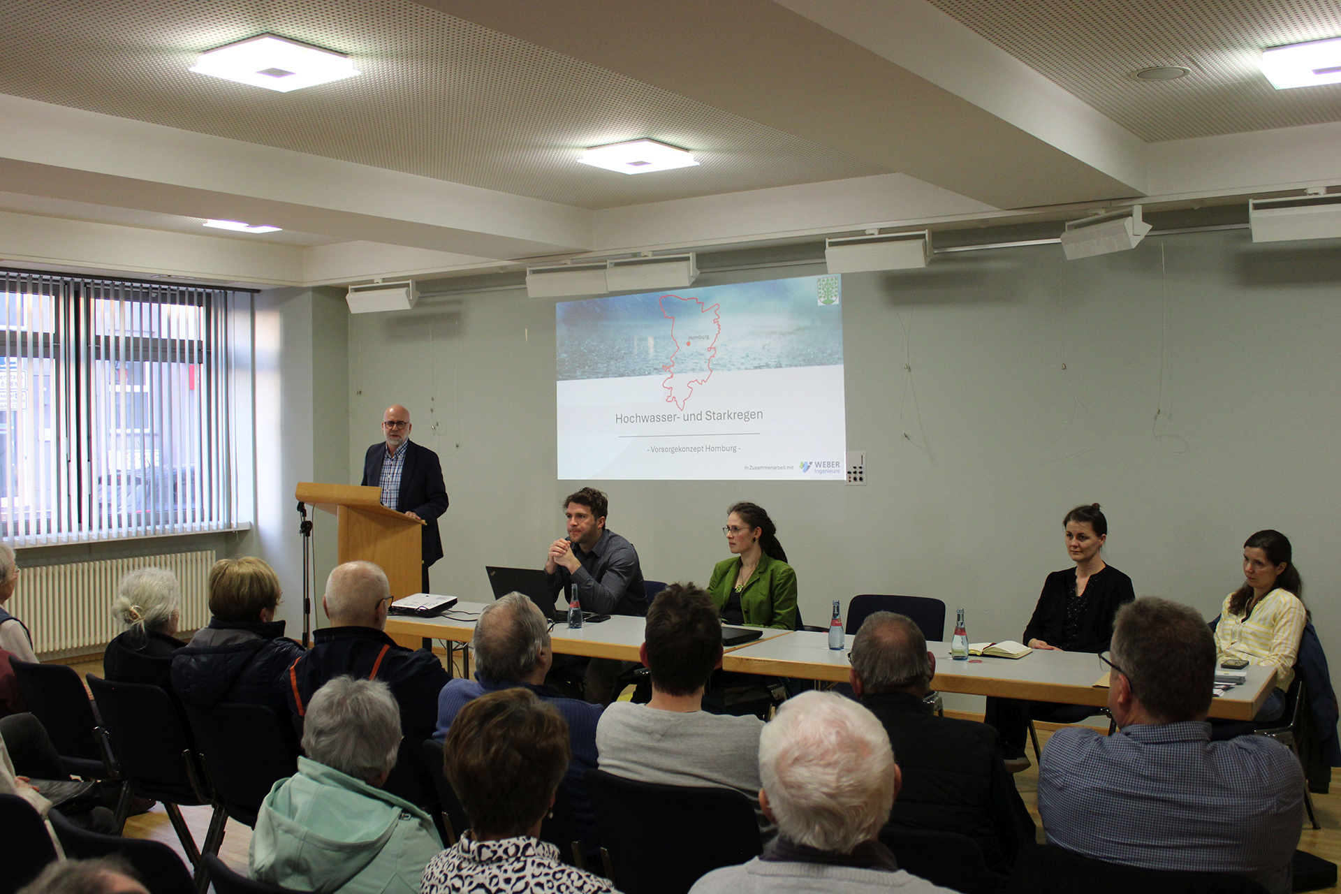 Vorsorgekonzept der Stadt im Saalbau vorgestellt