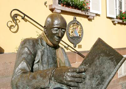 Homburger Lesezeit - WIR NACHKRIEGSKINDER - ERINNERUNGEN AN EINE UNBESCHWERTE KINDHEIT UND JUGEND