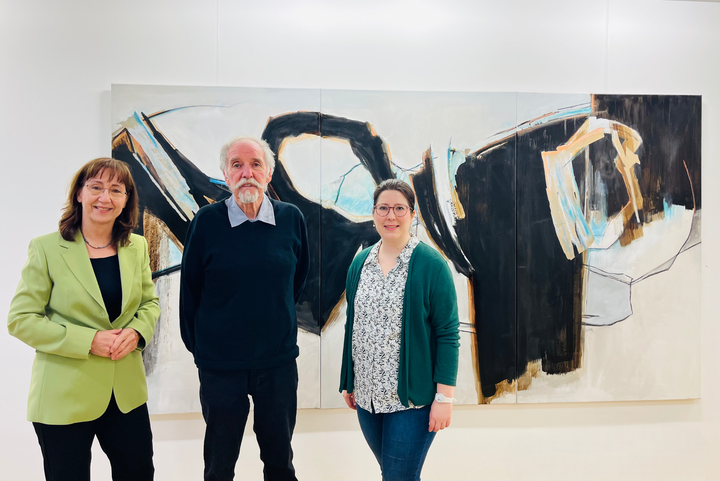 Ausstellung „Artgerecht“ im Saalbau eröffnet: Ausdrucksstarke Werke von Artur Bozem in Homburg zu sehen